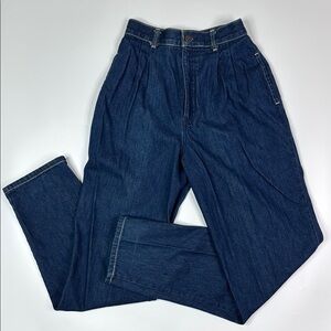 Vintage Levi's High Rise Trouser Jeans Size 24x33